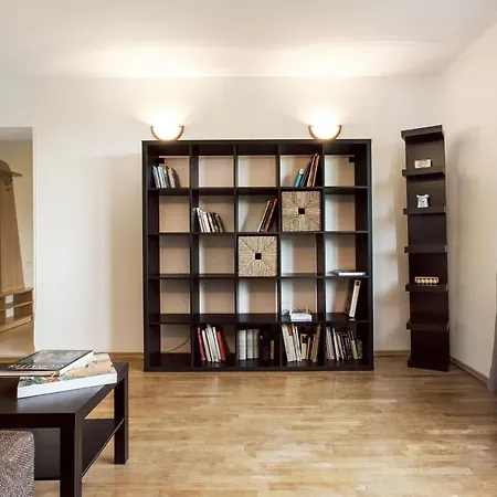 Cosy & Spacious In Artistic District Appartamento Vilnius