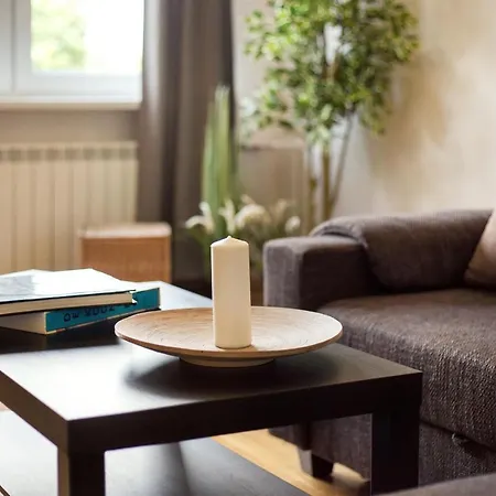 アパート Cosy & Spacious In Artistic District